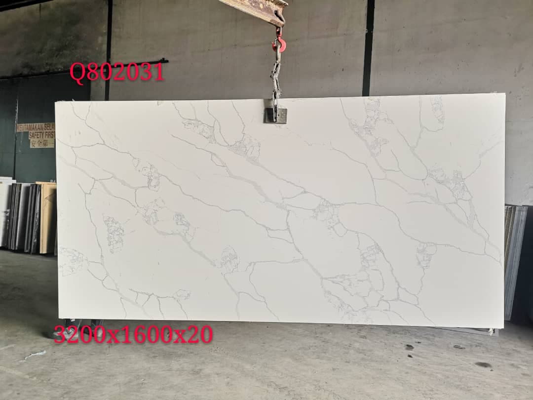 Q802031 (Polished)